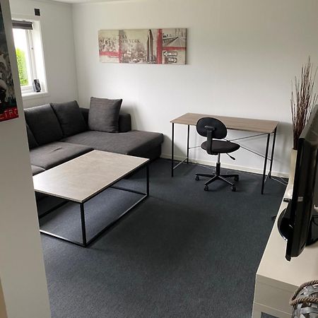 Ingvilds Hybelleilighet Lägenhet Kristiansand Exteriör bild