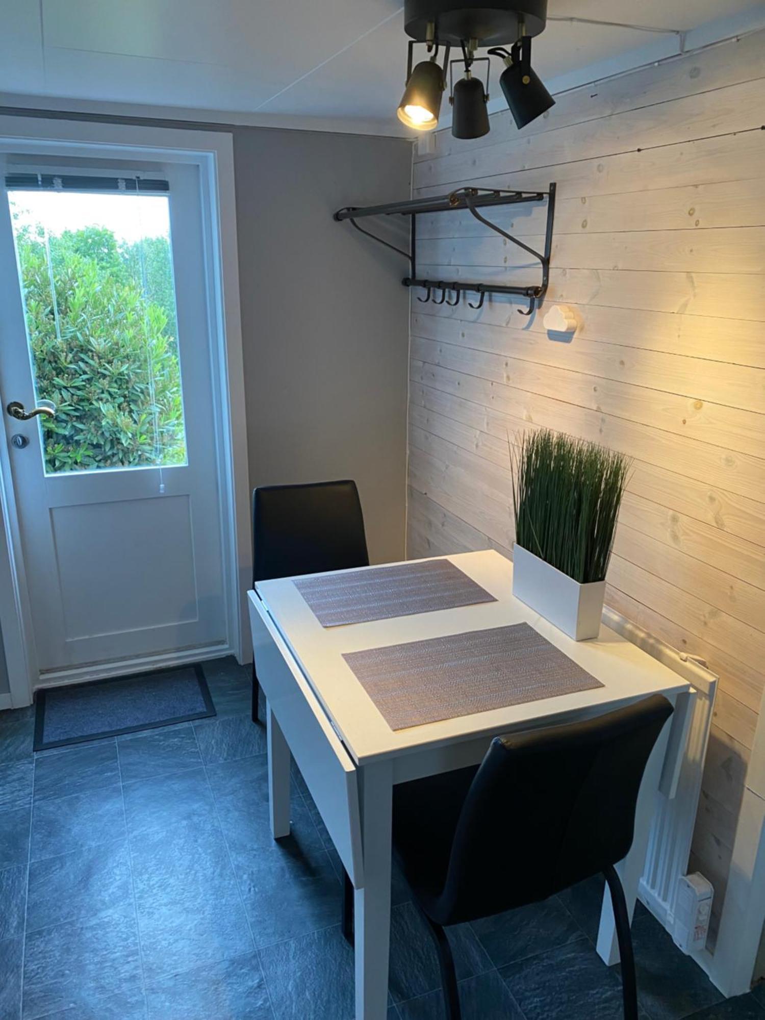 Ingvilds Hybelleilighet Lägenhet Kristiansand Exteriör bild
